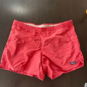 patagonia pink baggies shorts